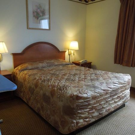 Red Carpet Inn Brooklyn New York Extérieur photo