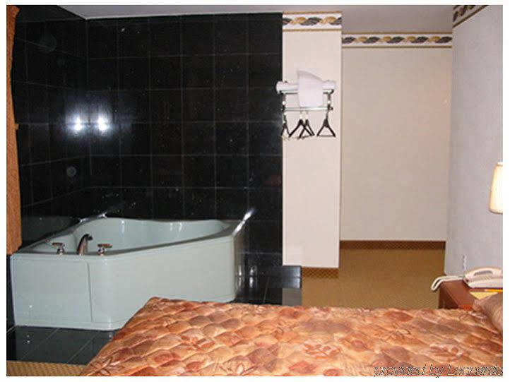 Red Carpet Inn Brooklyn New York Extérieur photo